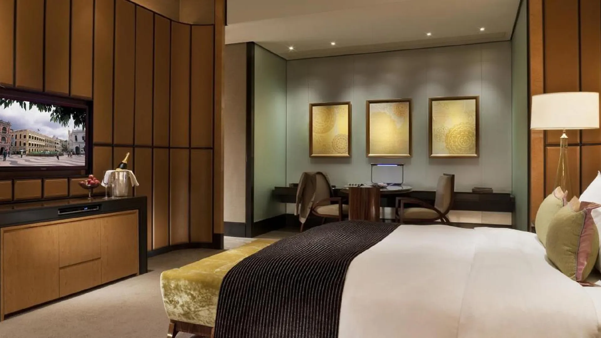 Mgm Macau Hotel 5*,